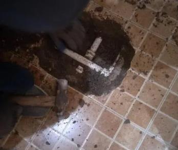达拉特卫生间漏水维修公司为您分享下卫生间渗水如何处理及注意事项